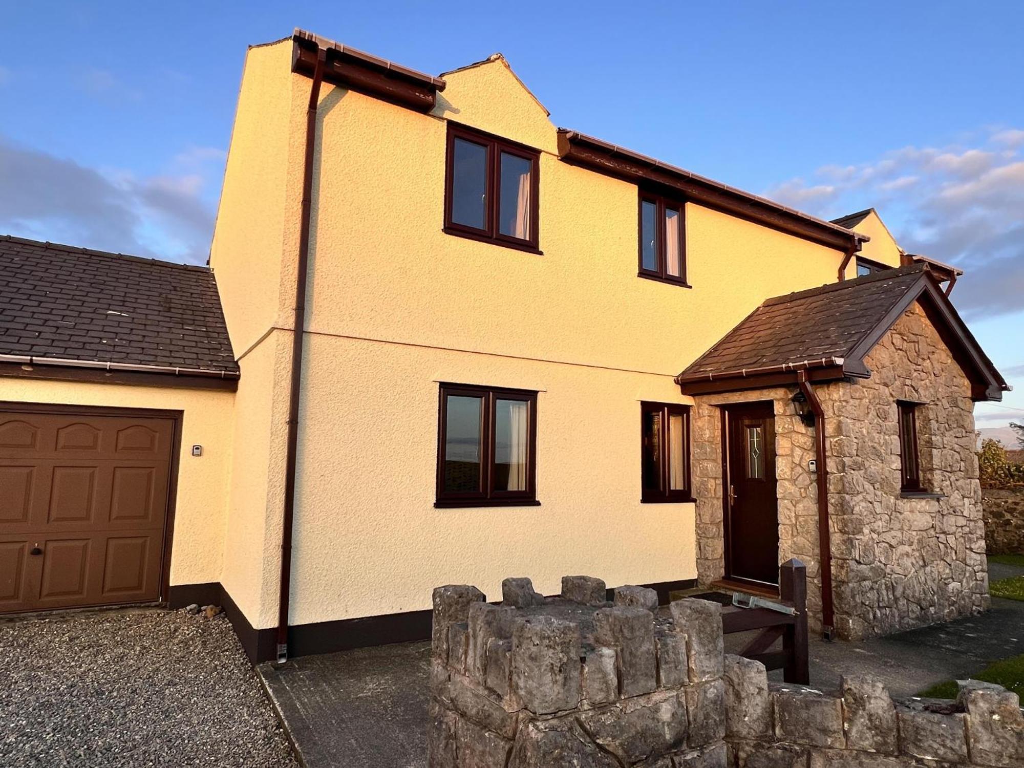 4 Bedroom Detached Farmhouse Mountain Views Beaumaris Exterior photo